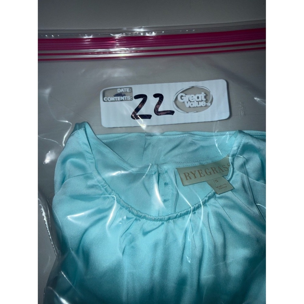 Ryegrass Aqua Haze Satin Eyelet Sleeve Blouse Top Small NWT - Picture 8 of 8
